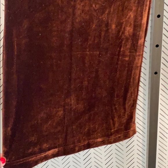 Women’s small rust color velvet outfit NWOT - Picture 16 of 16